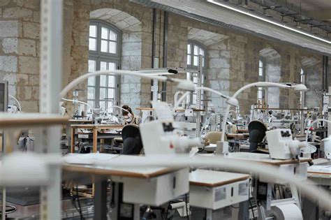 usine fabrication louis vuitton|Louis Vuitton atelier interior.